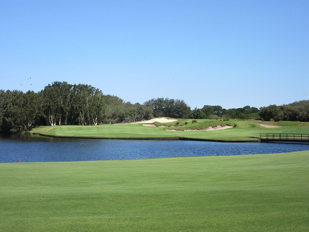 Lakes Golf Club, The